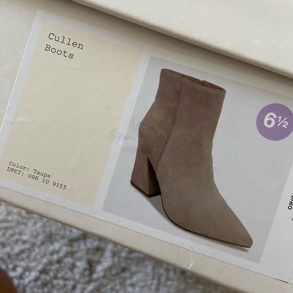 NWT Target A New Day Cullen Ankle Boots Taupe 6.5 - Picture 2 of 3